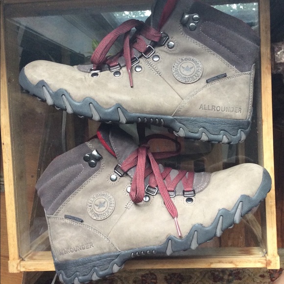 mephisto hiking boots women's